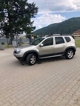 Duster 4x4 Rok 2013 diezel 81 kW nova Stk Ek klima
