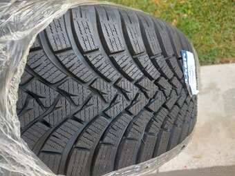 1ks NOVÁ 255/50 R19 107V XL FALKEN EUROWINTER HS01 SUV