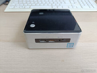 Intel NUC NUC6i5SYH