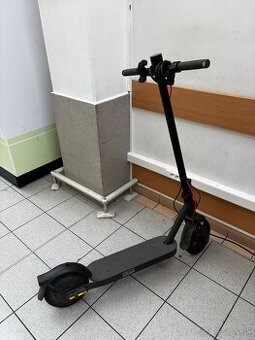 Elektrická kolobežka Xiaomi Elecrtic scooter Elite