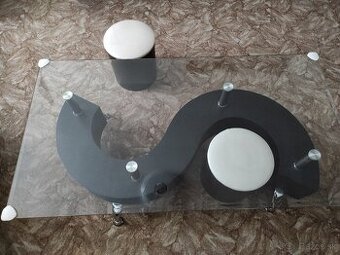 Konferenčný stolík