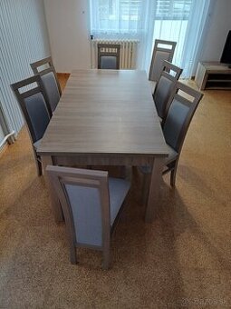 Jedálensky set  (6+ 1 osôb ) + obyvacia stena