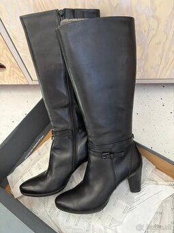 KOZENE CIZMY ECCO velkost 39