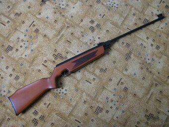 Vzduchovka - SLAVIA 631