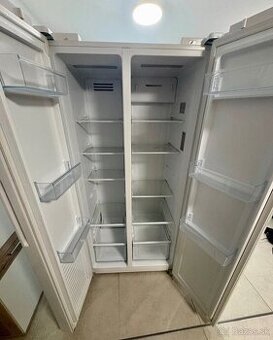 Veľká Americká chladnička ktorá nenamŕza