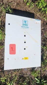 Elektrická rozvodná skriňa 4 kusy