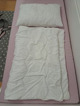 Paplón a poduška do postieľky