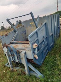 Lisovací kontajner - 1