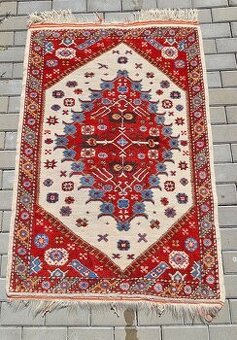 Iránsky vlnený koberec Abadeh