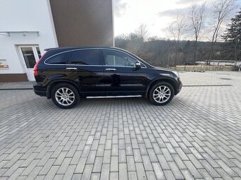 Honda CR-V 2,4 vtec 122 kw rv 2010 A/T 4x4