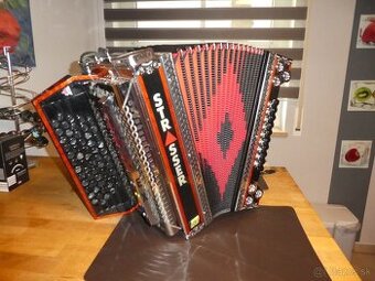 Štýrska 5-radová harmonika, Strasser de Luxe E