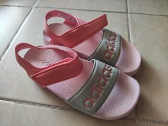 Sandale