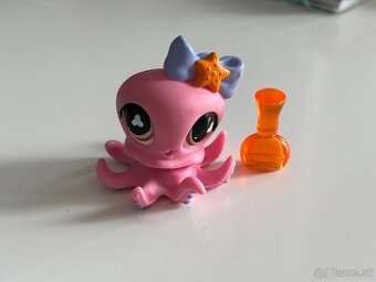Littlest pet shop
