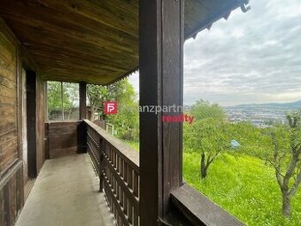 Luxusný relax v meste- chatka, pozemok, výhľad na mesto, súk