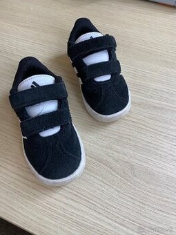 Botasky detske Adidas č.22