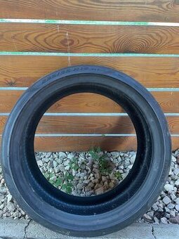 235/35 R19 letne Pirelli