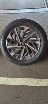 Predám 4ks hlinikové kolá originál na HYUNDAI TUCSON.