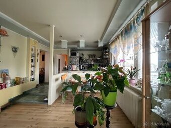 ✨ Trojizbový byt s veľkým balkónom v tichej časti – Opatová - 1