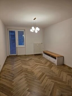 Prenajom 3-izboveho bytu na Okruznej ulici