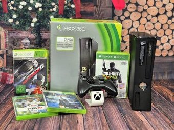 Xbox 360 Slim, 1 ovládač, 4 hry