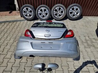 Opel Corsa D zadné svetlá