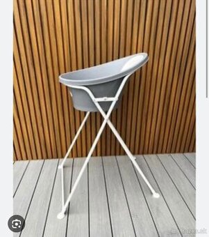 VANIČKA SHNUGGLE S OPERADLOM