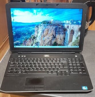 Dell E5530 - i5 3340M, 4GB RAM, 500GB SSD, 15,6" FHD