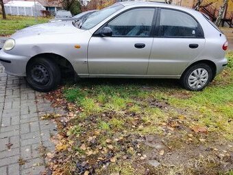 Daewoo lanos nepojazdné v celku