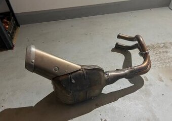 Predám náhradné diely na motorku Yamaha MT07