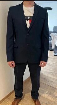 Pánsky oblek