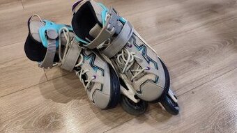 Kolieskové nastaviteľné korčule 32-35