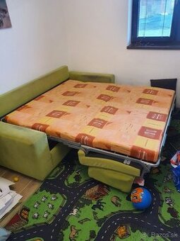 Predam sedacku s plnohodnotne rozlozitelnou postelou