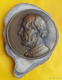 Ponukam na predaj,nadherne zachovalú plaketu Andrej Hlinka s