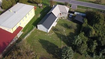 priestranný dom 5 km od Dudiniec-podnikajte aj bývajte