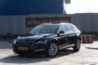 Škoda Superb Combi Panoráma
