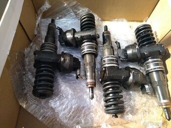 VW Passat b6 2,0tdi 103kw-Vstreky/trisky