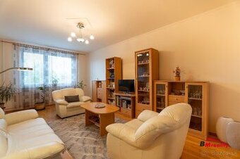 Na predaj slnečný 3 izbový byt s balkónom na ulici Kpt. J. N