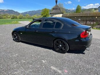 BMW e90 320D