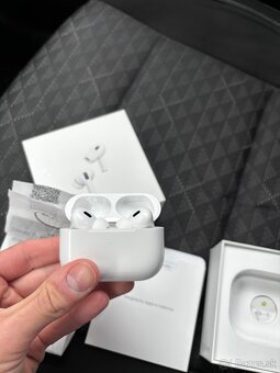 Airpods Pro (2.generacie) USB-C - 1