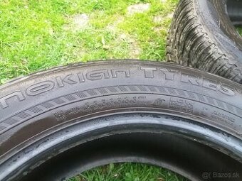 pneu NOKIAN R18 235/60