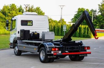 MERCEDES ATEGO 1222 HÁKOVÝ NOSIČ KONTAJNEROV EURO5