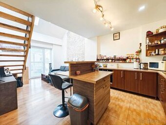 RODINNÝ DOM,  VEĽKÁ GARÁŽ, POZEMOK 725m2,NIŽNÁ MYŠĽA, KOŠICE