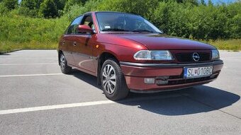 Predám Opel Astra 1.6 Benzín