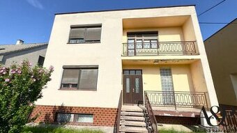 NA PREDAJ 4 IZB. RODINNÝ DOM S GARÁŽOU, POZEMOK 1056M2, ROVE