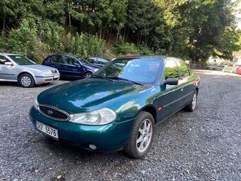 Ford Mondeo 1.8i 16V Ztec 85kW klimatizace kůže 218tkm