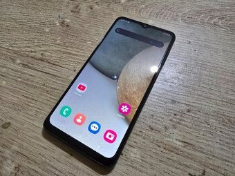 Samsung a12 v top stave bez znamok pouzivania vhodny aj ako