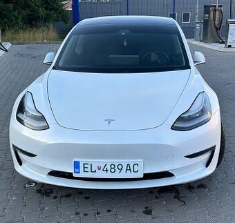 Tesla Model 3 Long Rage Dual Motor