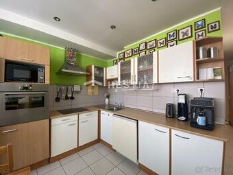 Dohoda možná NA PREDAJ pekný 3-izb. byt, vyhľadávaná lokal