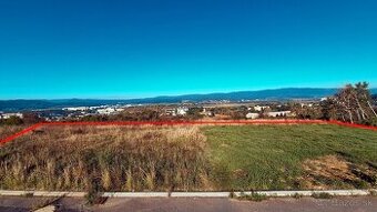 Rozľahlý stavebný pozemok Zvolen - Sarvaška
