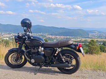 Triumph Bonneville T120 Black Edition